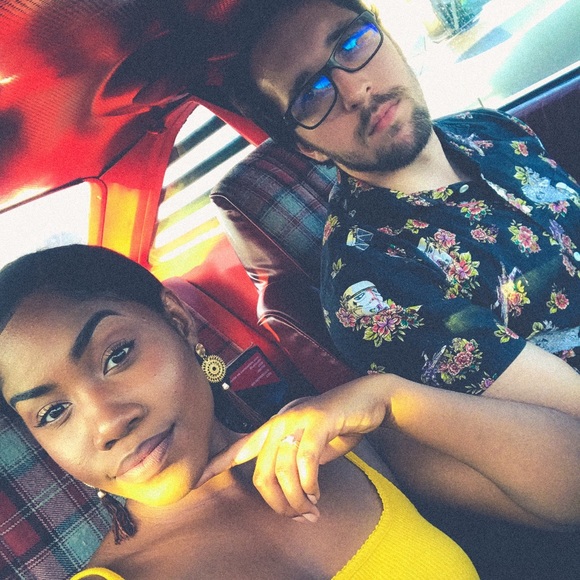 Meet your Posher, Jocelyn - Picture 2 of 4